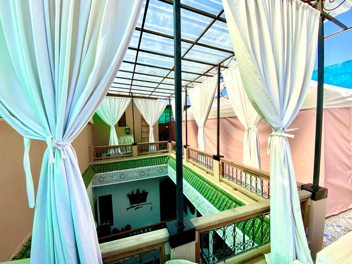 Riad Nouhal Hotel Marrakesh Exterior photo