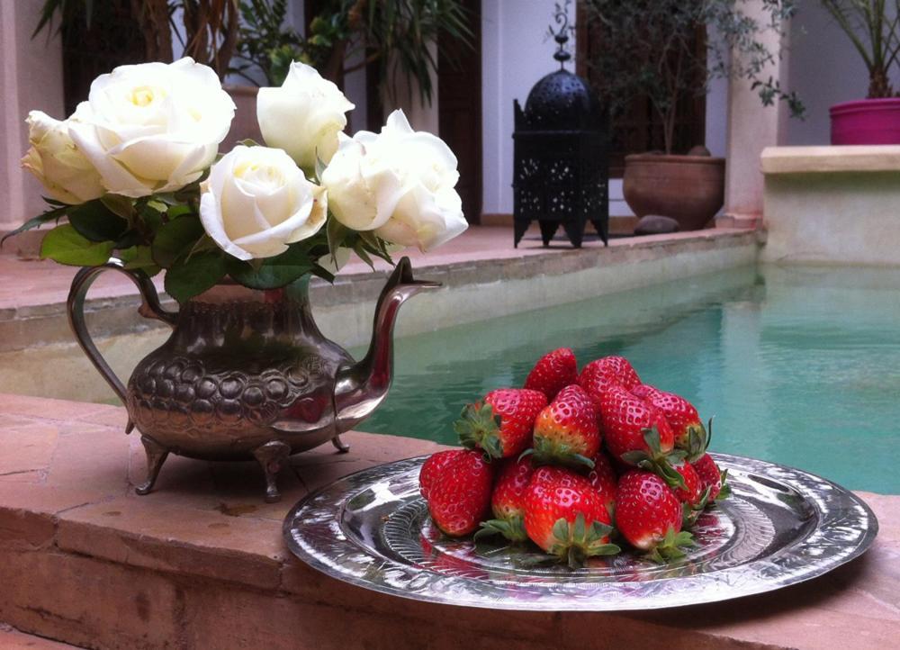 Riad Nouhal Marrakesh Exterior photo